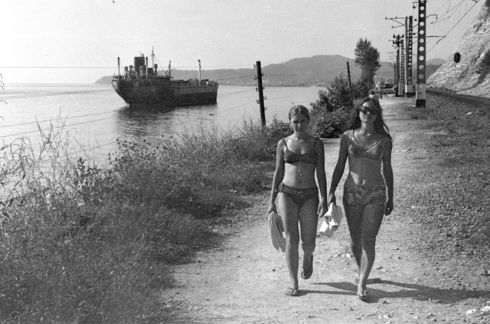 Girls on the beach retro