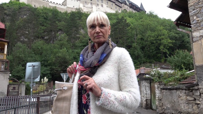 Daniela - Tour -Huide from Karlstejn (Czech Streets 113) 2018
