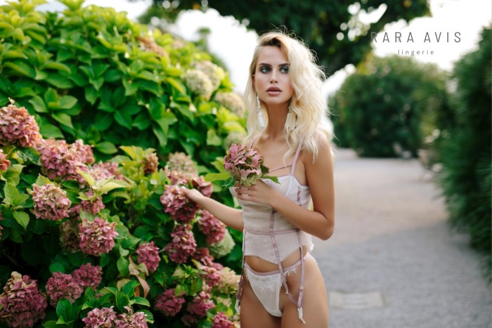 Katerina shiryaeva legs