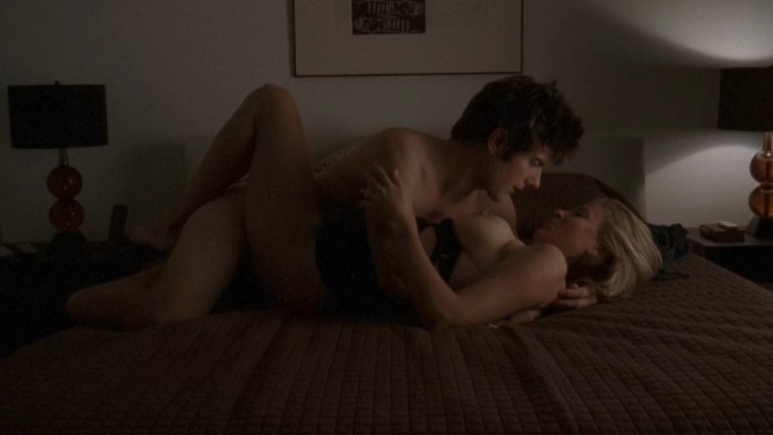 Sonya Walger bed stage