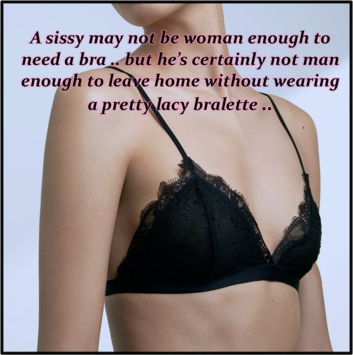 Decollete without a brace bra