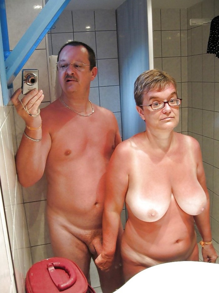 Real Homemade Naked wife