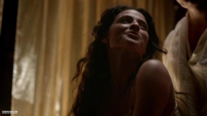 Actress Lara Pulver Naked