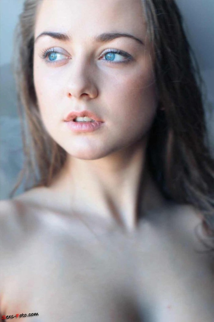 Ingrid Olerinskaya hot