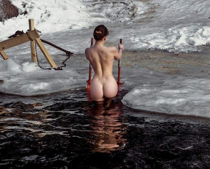 Naked bathing for baptism