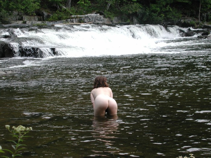 Girls nudist in the pool