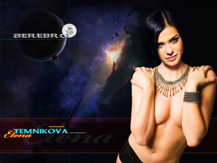 Naked singer Elena Temnikova