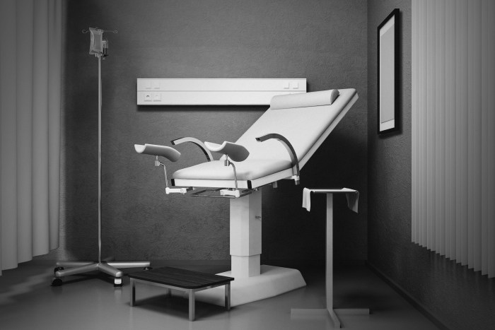 Woman on the gynecological table
