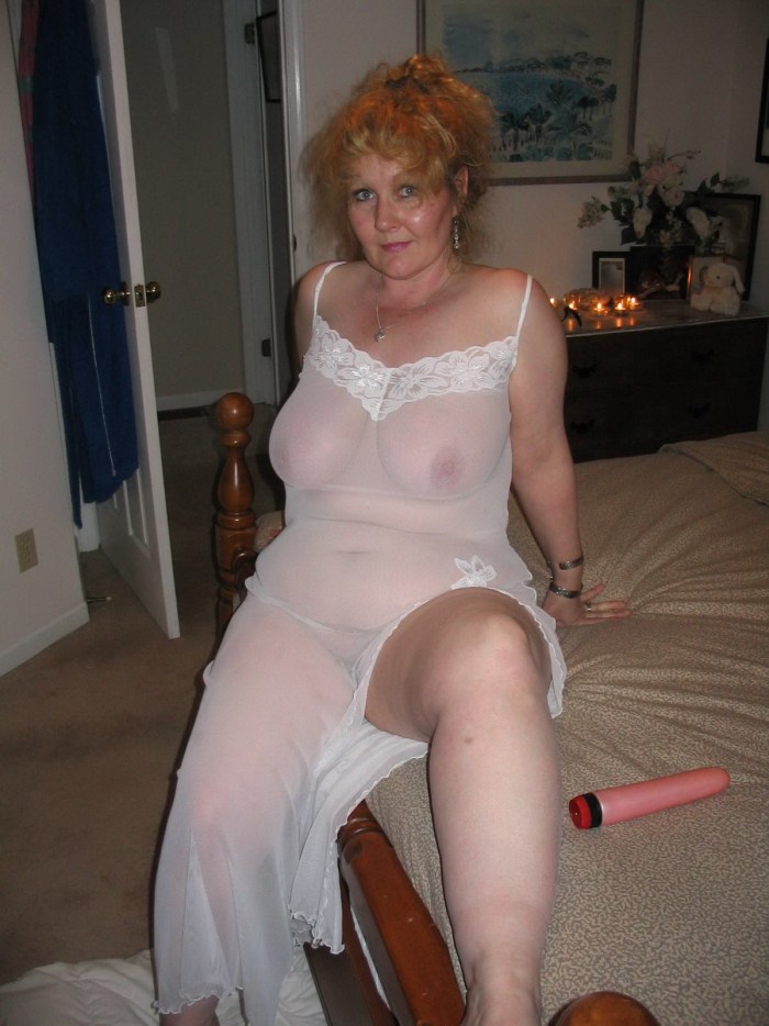 Grandmothers in erotic lingerie