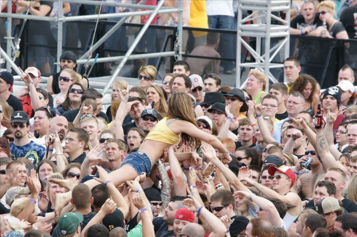 Crowd Grope