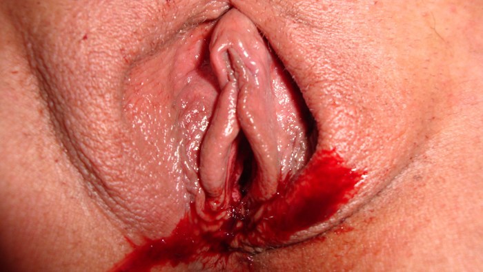 The guy licks the clitoris blonde