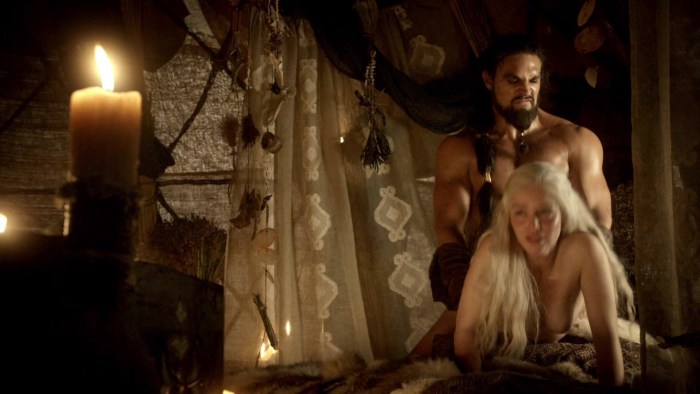Emilia Clark Game of Thrones Sex