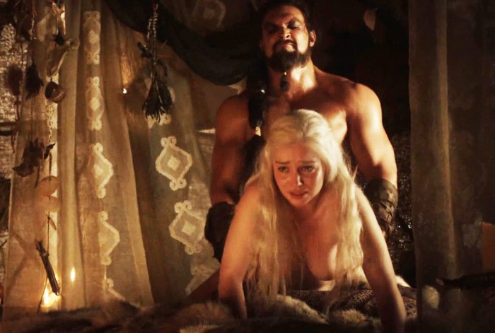 Emilia Clark Game of Thrones Sex