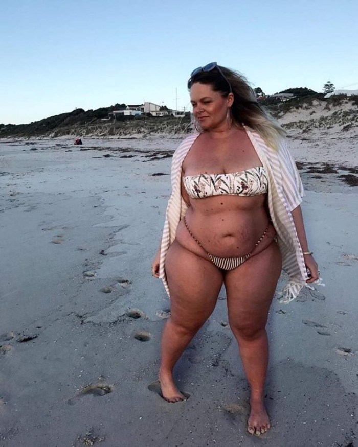 Fat Aunts in swimsuits