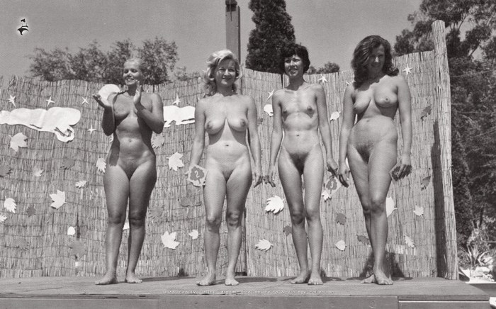 Boys Retro Nudism