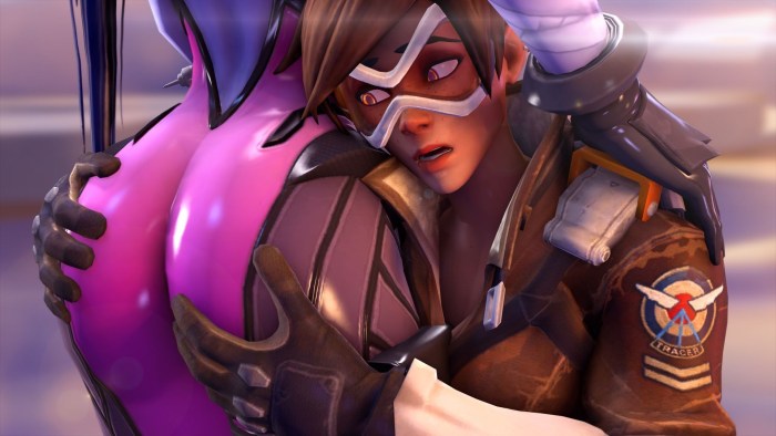 Fatal widow and tracer