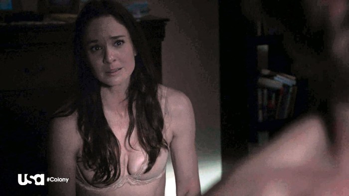 Sarah Wayne Collis Naked