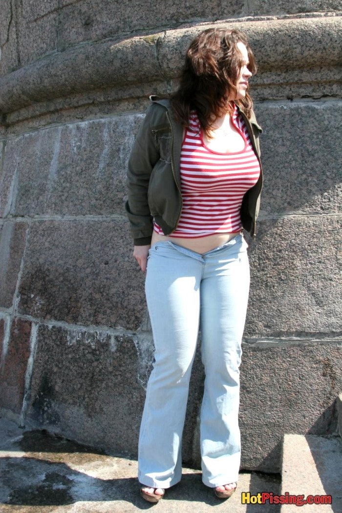 Girls Desperation Pee