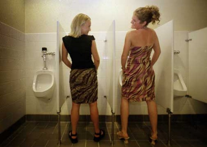 Peeing. Photo