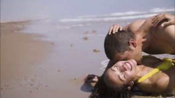 Make love to the sea