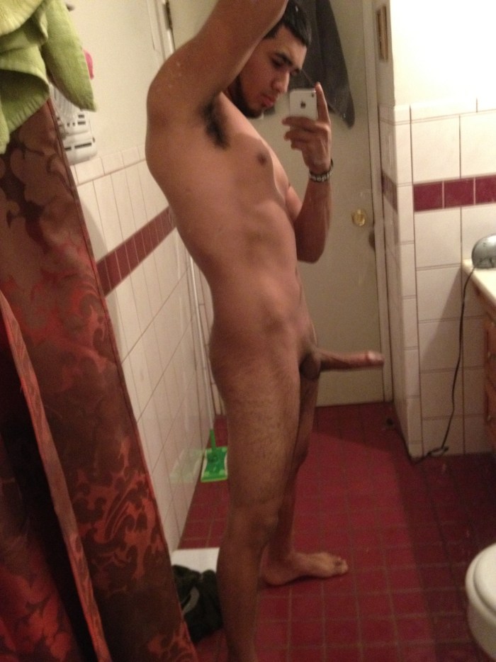 Guys naked in the shower