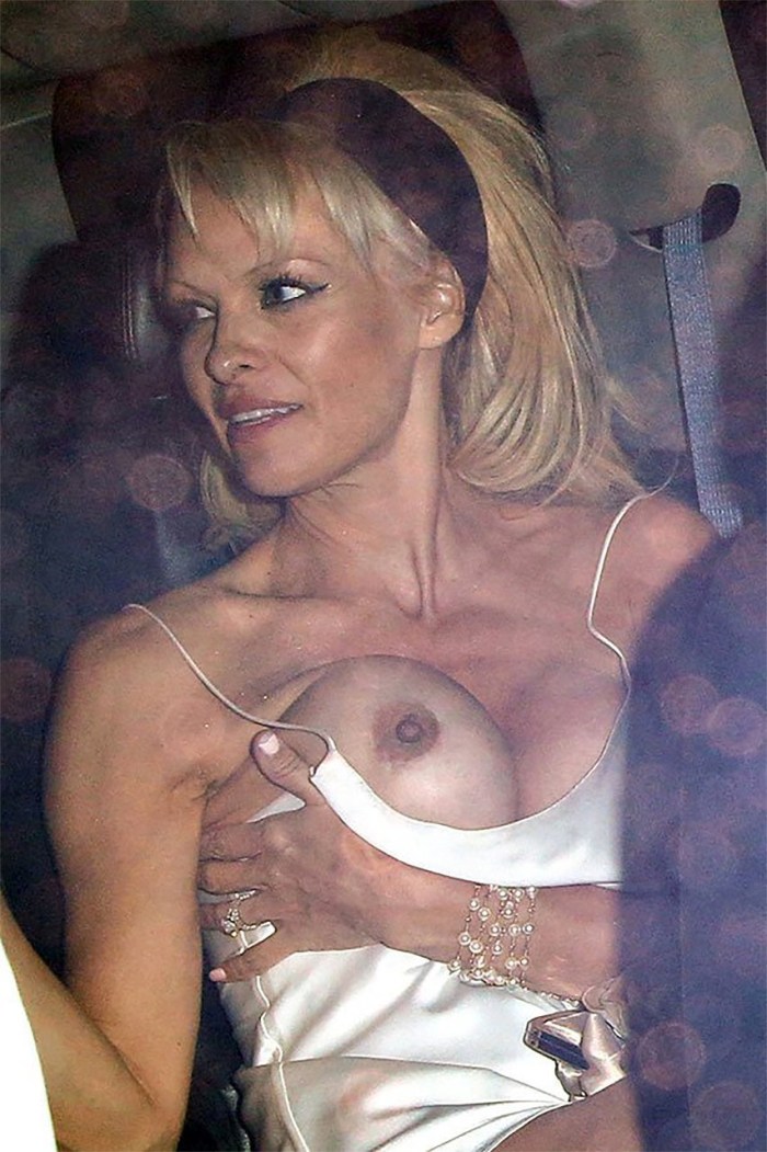 Pornstar Lela Star Nude