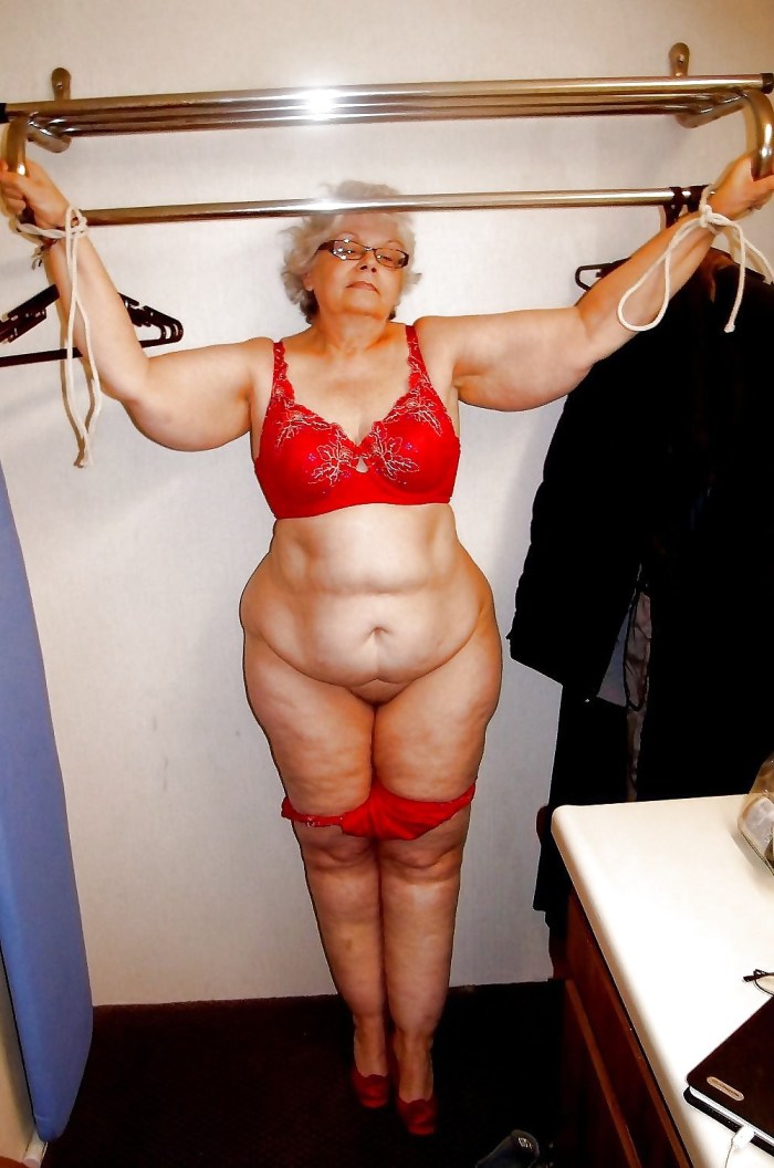 Super Wide Hips Pear