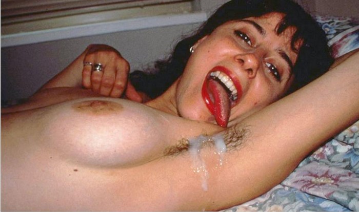 Cum in hairy vagina