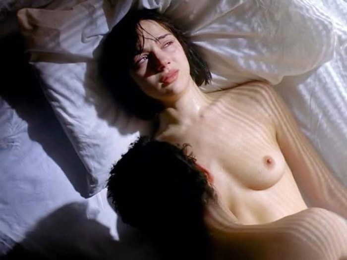 Erotic scene 'scandal' (2019),