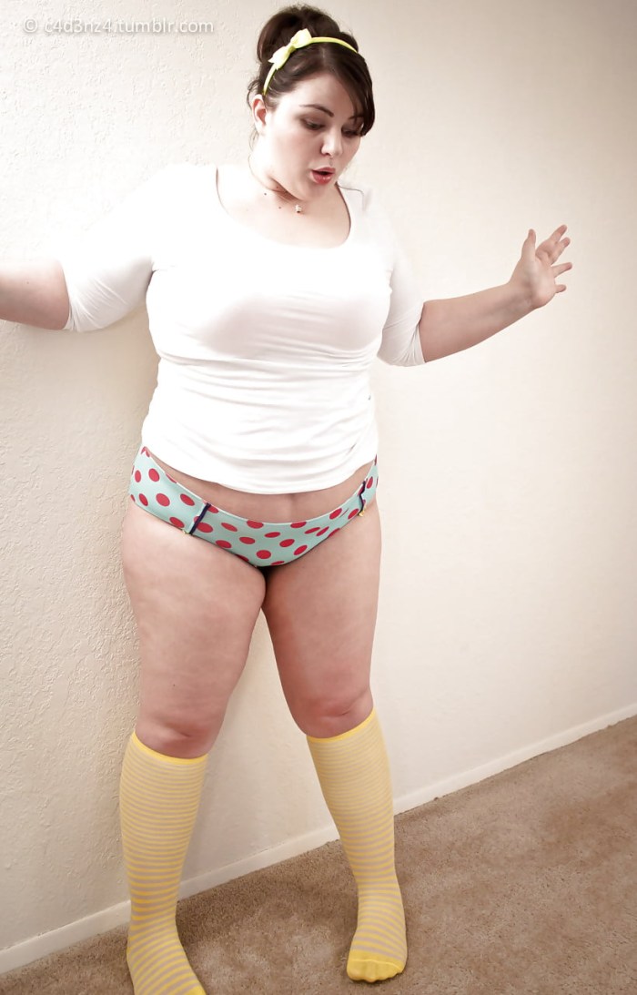 Small bbw