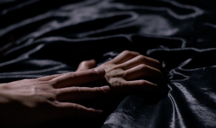 Binding hands