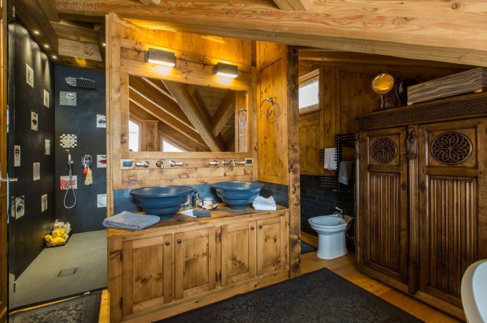 Rustic style toilet