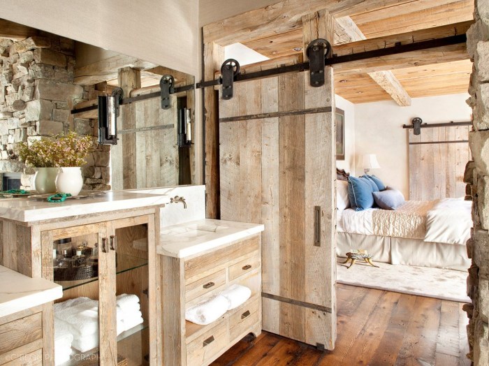 Bath in the style of the eater