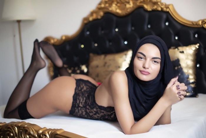 CKXGILL COKEGIRLX MUSLIM Home