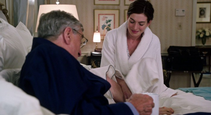 Love and other medicines Anne Hathaway 18