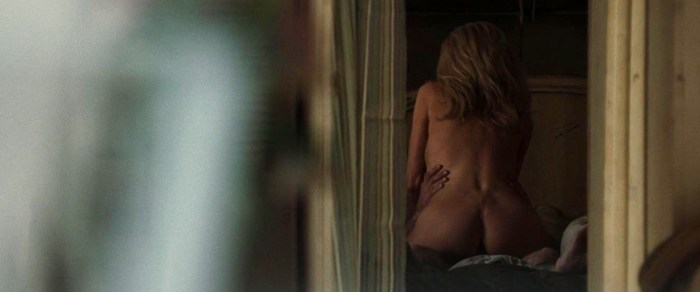 Philm18+ Kim Basinger Mom