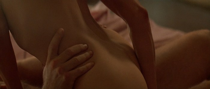 Kim Basinger photo naked