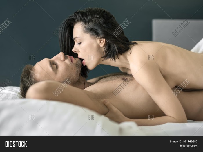 Beautiful mutual masturbation