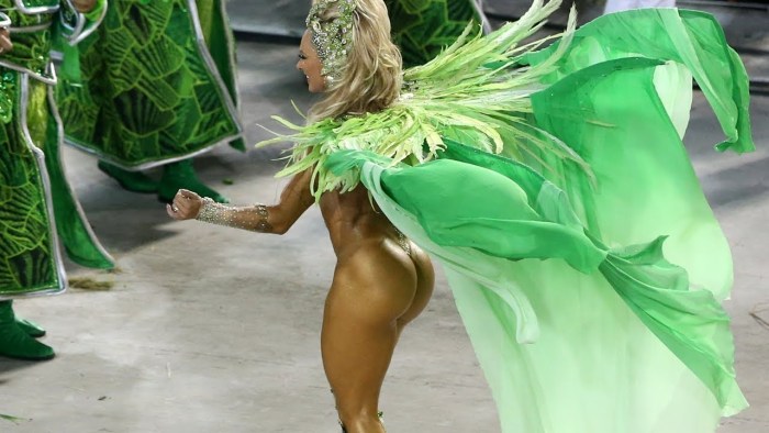 Andrea Martins Brazili Carnival