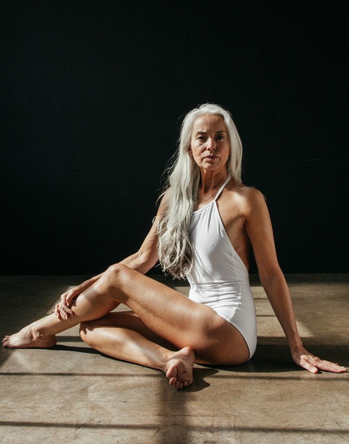 Model 60 years of Yasmin Rossi