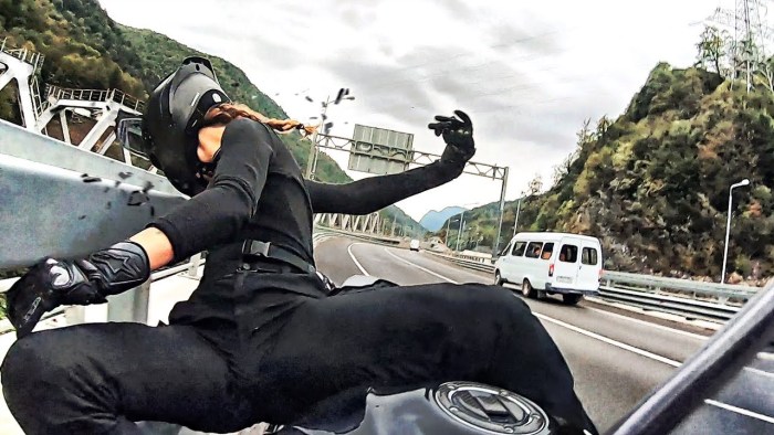 DASTISH.Fantastish Motoblogger