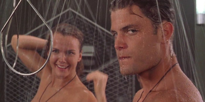Star landing film 1997 Naked