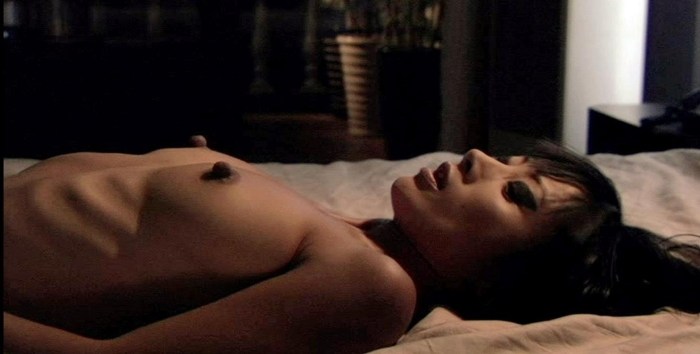 Watch Sexy Asian Evelyn Lin Gives a Hot Blowjob Session