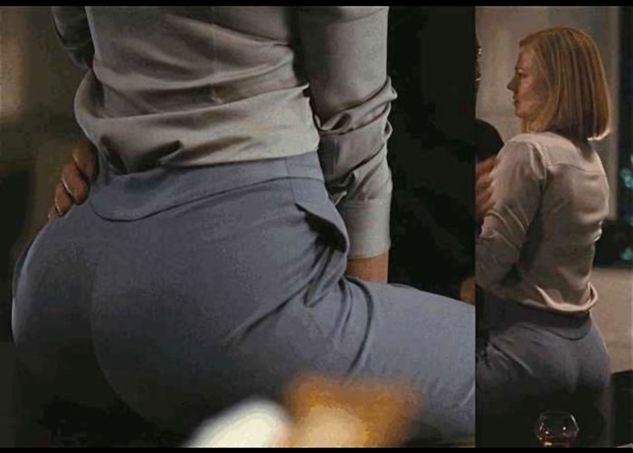 Suffron Burrose in underwear