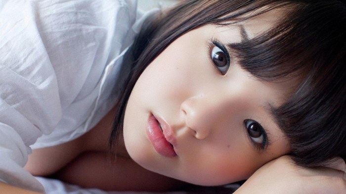 Japanese Girls Hot on_a_Back