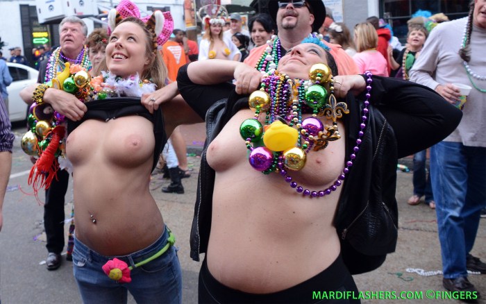 Mardi Gra in New Orleans Tits