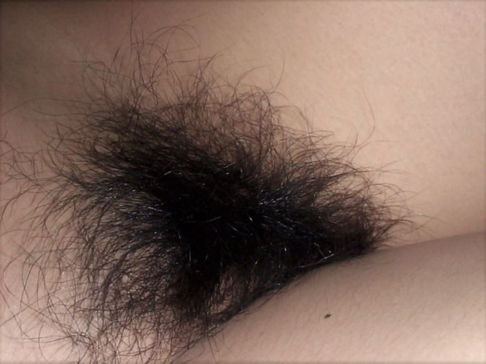 Intimate hairstyles in women