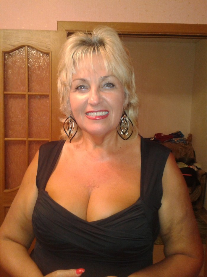 Beautiful aunts aged
