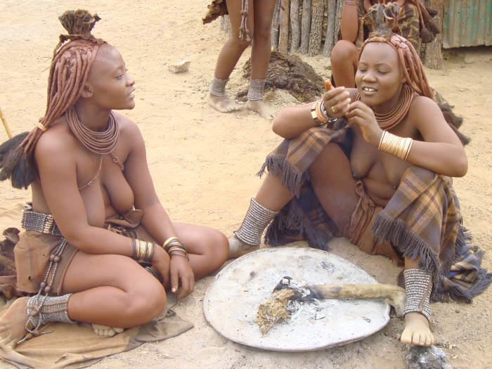 Many busty naked women