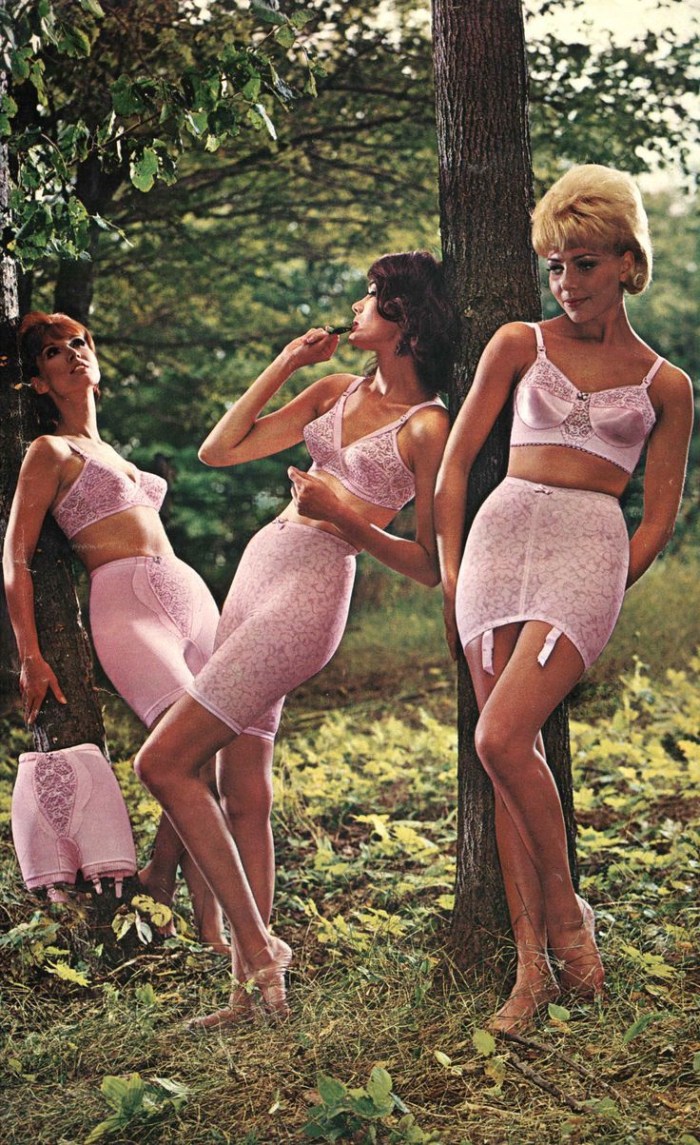 Girls of the 40s
